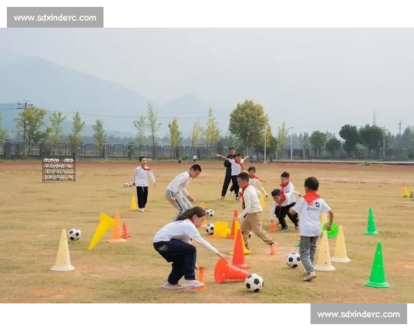 足球点燃乡村希望：亚泰青训走进辽源寿山镇小学送教